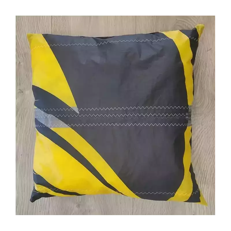 COUSSIN EN AILE DE KITESURF CABRINHA FX 50x50CMS